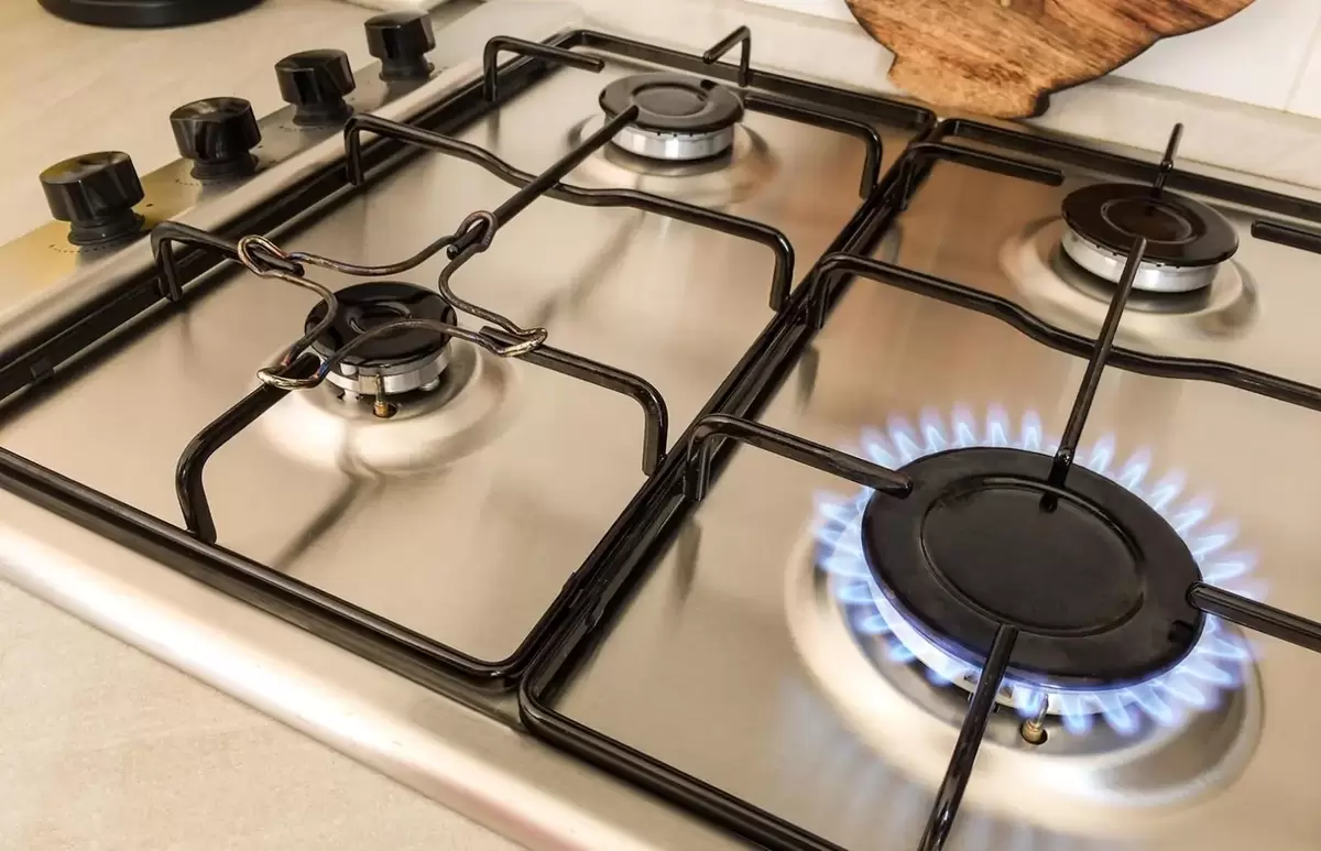 Как эффективно очистить решетку газовой плиты