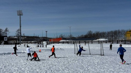 Горячий «Подснежник» в Охе: мини-футбольный турнир выявил сильнейших
