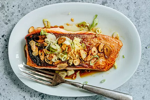 Лосось за 15 минут: идеальное блюдо для быстрого ужина