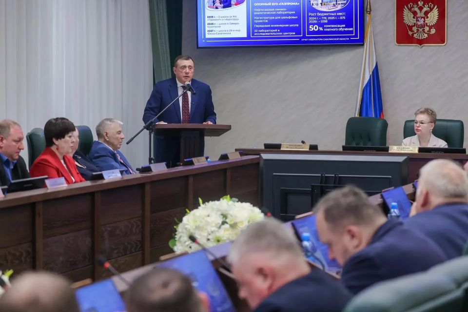 Валерий Лимаренко: Продолжаем ликвидировать аварийное жилье