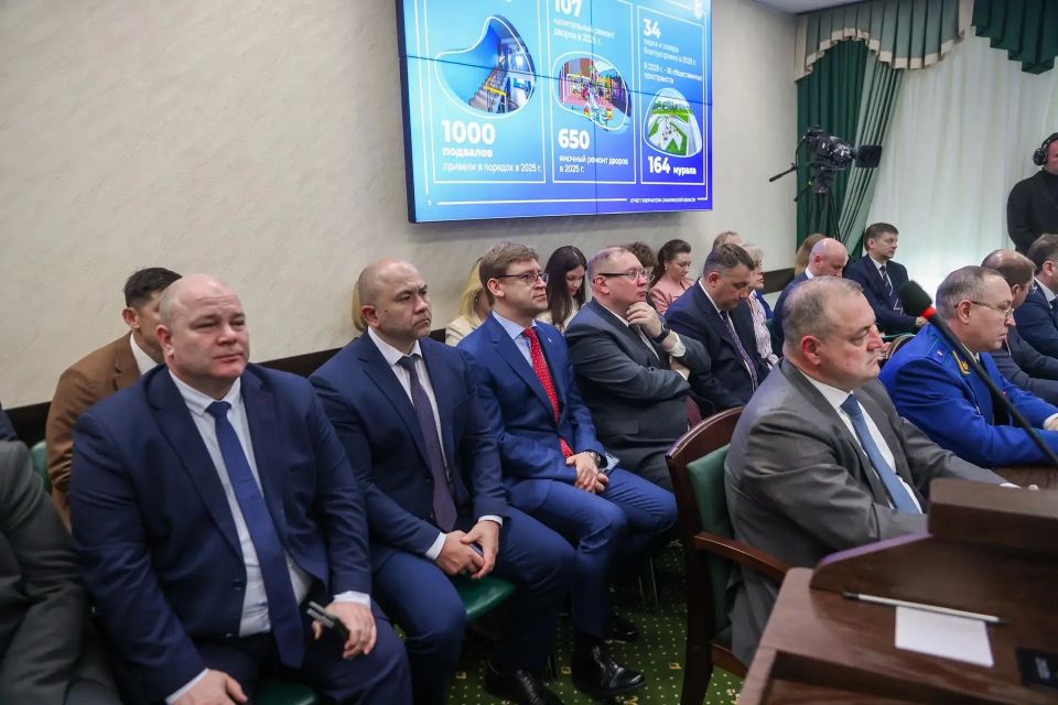 Валерий Лимаренко: Помогаем с ипотекой. В 2025 году выдали 400 тысяч рублей на первоначальный взнос по дальневосточной ипотеке для 213 участников СВО и 662 молодых семей