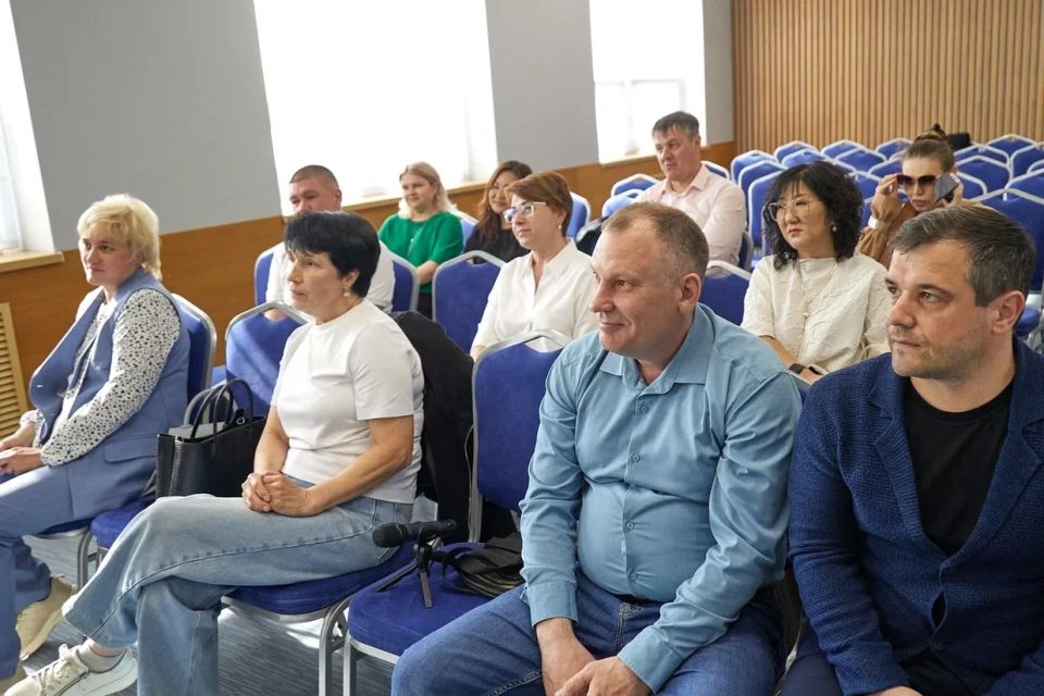 Накануне лидеры территориального общественного самоуправления отметили свой праздник Накануне лидеры территориального общественного самоуправления отметили свой праздник