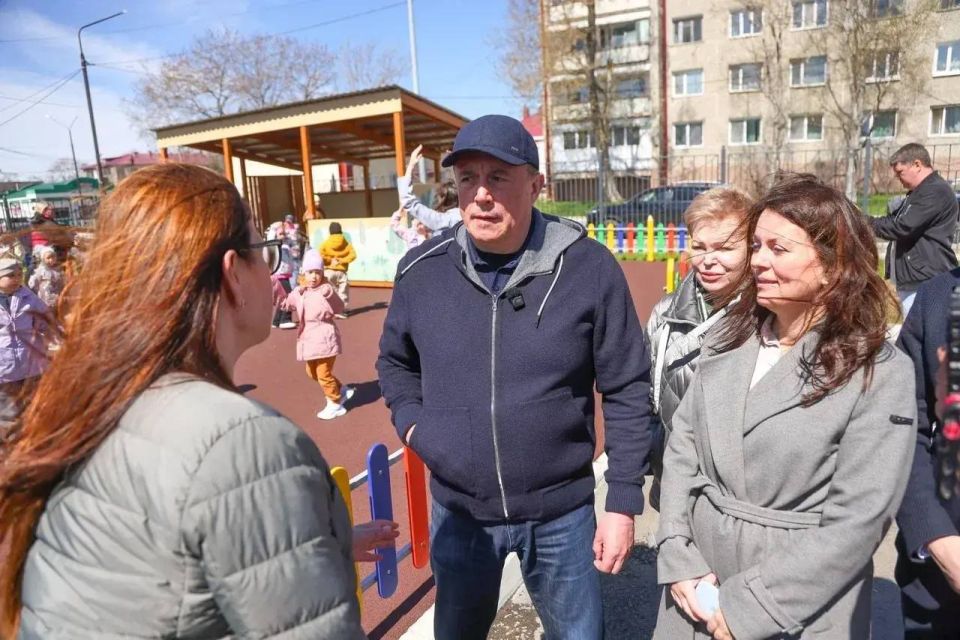 Губернатор Валерий Лимаренко и спикер облдумы Елена Касьянова взяли в работу проблемы Анивского района Губернатор Валерий Лимаренко и спикер облдумы Елена Касьянова взяли в работу проблемы Анивского района