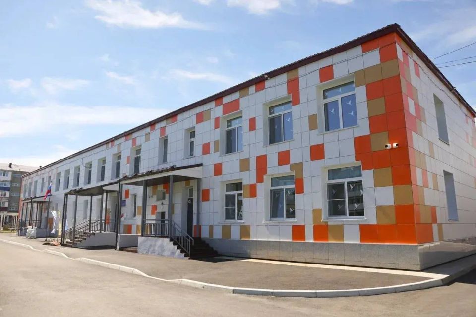 Губернатор Валерий Лимаренко и спикер облдумы Елена Касьянова взяли в работу проблемы Анивского района Губернатор Валерий Лимаренко и спикер облдумы Елена Касьянова взяли в работу проблемы Анивского района