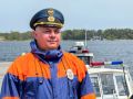 Море кипело, а катер кидало как щепку: если бы мы нашли его на полчаса позже, он бы уже не боролся за жизнь