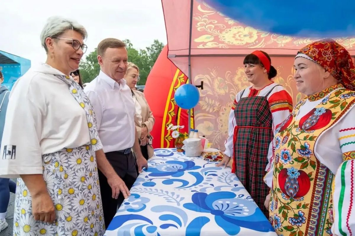 Южно-Сахалинск – город, где семья является главной ценностью! Южно-Сахалинск – город, где семья является главной ценностью!