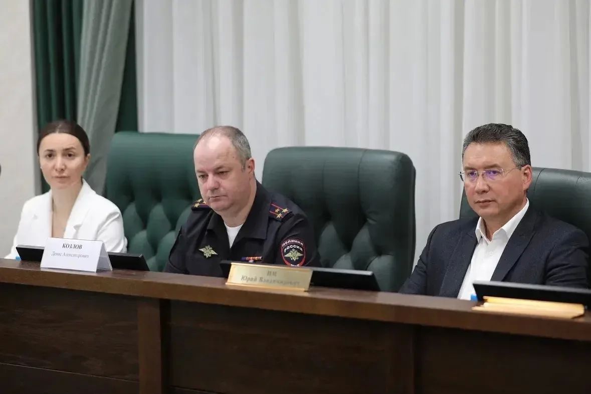 Безопасность на дорогах и цифровой фронт Безопасность на дорогах и цифровой фронт