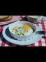 Как быстро и вкусно сварить яичницу в микроволновке
