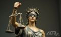 Обчистила бардачок и пошла тратить чужие деньги: полиция Южно-Сахалинска раскрыла кражу из авто