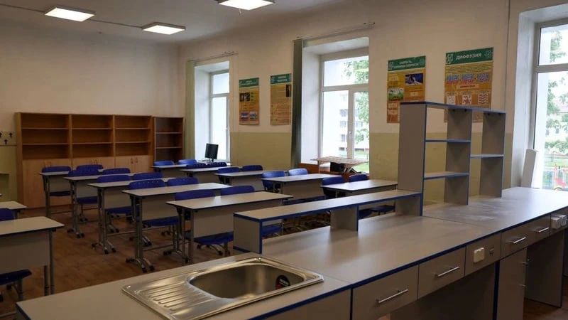В школе № 14 Южно-Сахалинска обновляют учебные пространства В школе № 14 Южно-Сахалинска обновляют учебные пространства