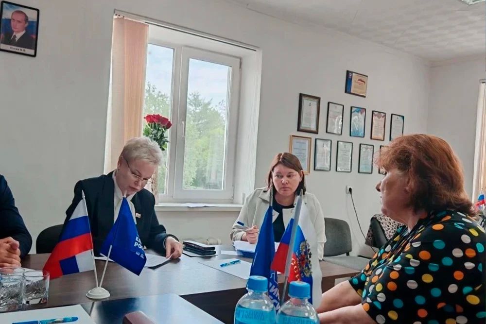 Елена Касьянова провела рабочую поездку в Оху Елена Касьянова провела рабочую поездку в Оху