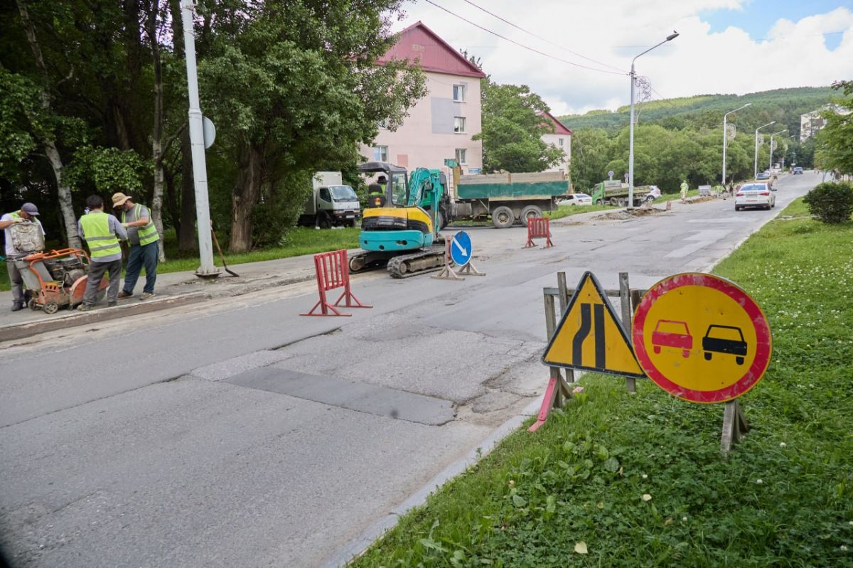 В Южно-Сахалинске начался ремонт улицы Тихоокеанской