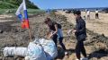 Экоактивисты Охинского района провели масштабную уборку на побережье залива Помрь