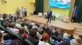 Депутат Госдумы Георгий Карлов провел совещание с педагогами из 15 районов Сахалинской области