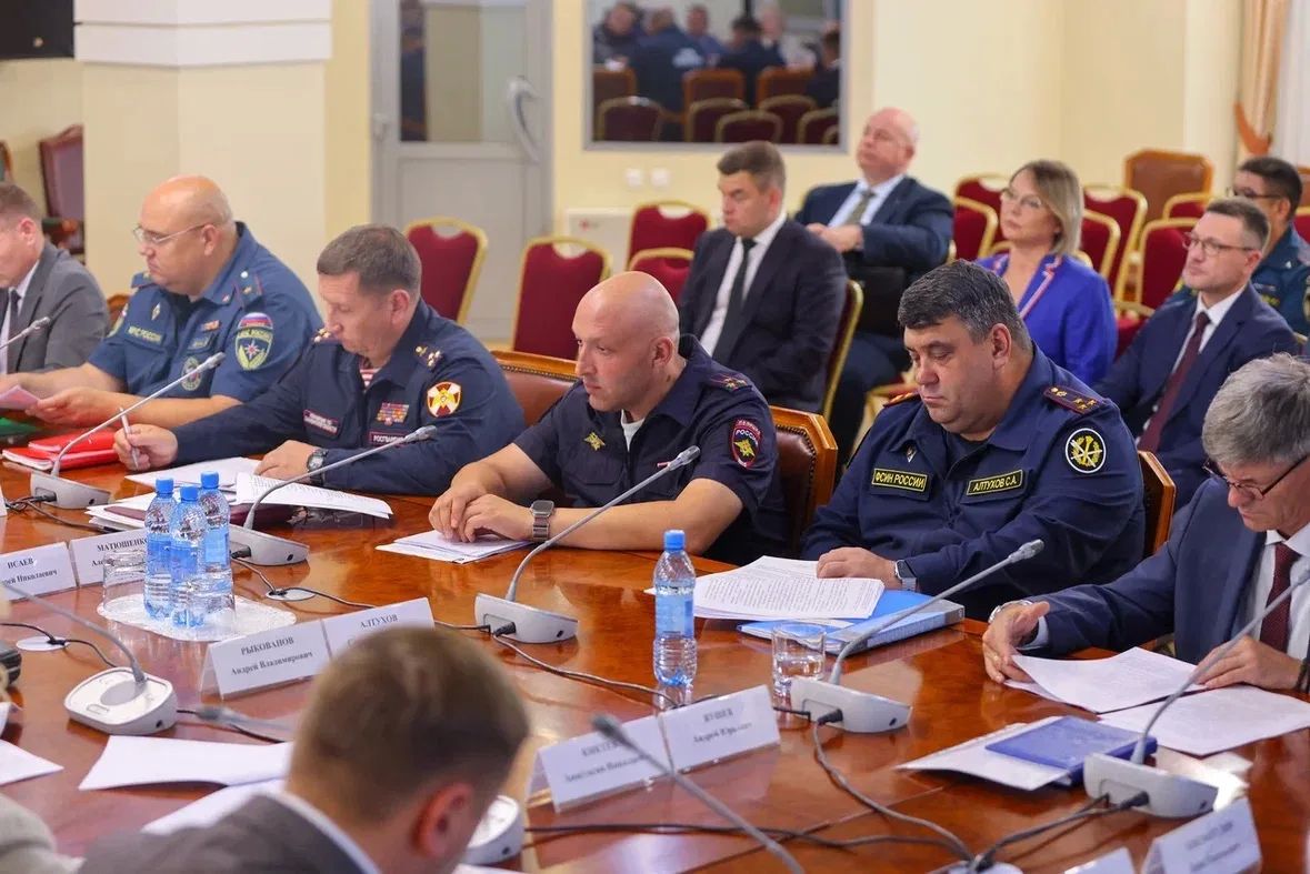Начальник УМВД России по Сахалинской области принял участие в заседании антитеррористической комиссии при губернаторе Начальник УМВД России по Сахалинской области принял участие в заседании антитеррористической комиссии при губернаторе
