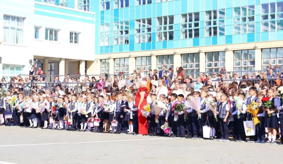 Прокурор Сахалинской области принял участие в мероприятии, посвященном Дню знаний Прокурор Сахалинской области принял участие в мероприятии, посвященном Дню знаний