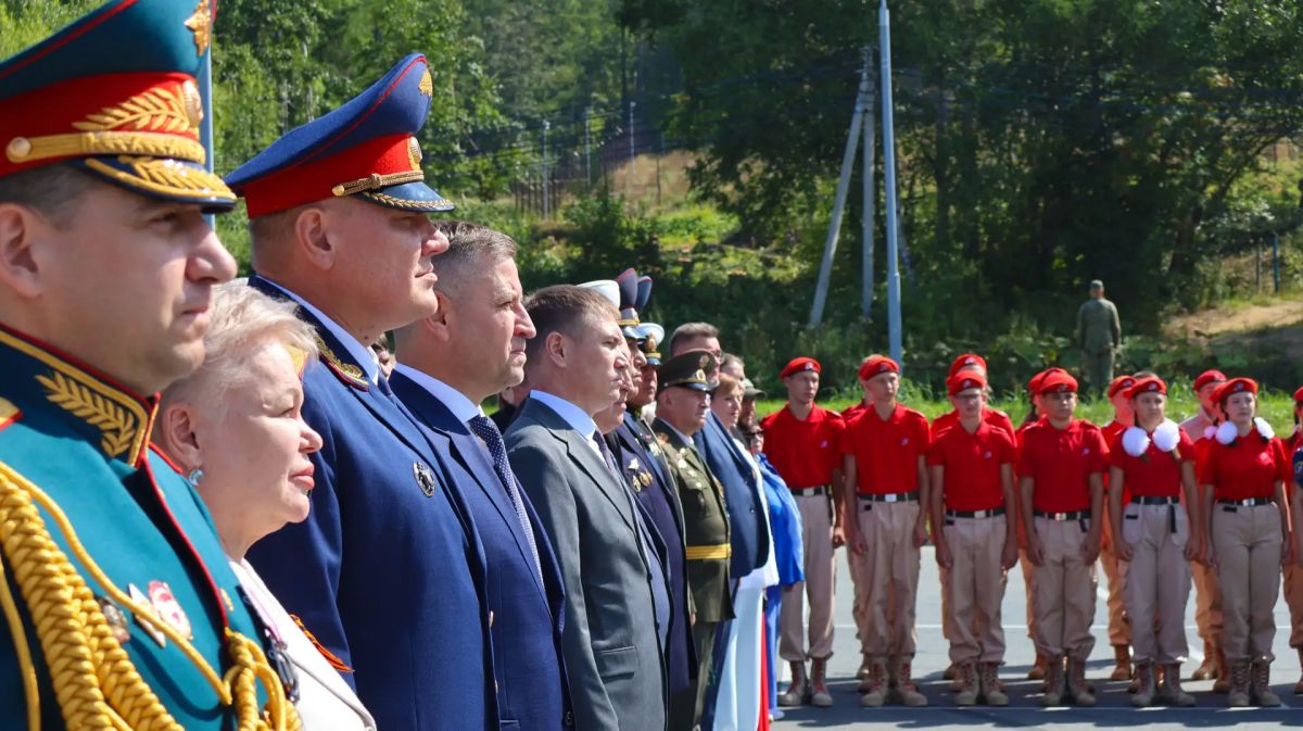 Руководитель следственного управления СК России по Сахалинской области принял участие в торжественном митинге, посвящённом 81-й годовщине Победы над милитаристской Японией и окончания Второй мировой войны Руководитель следственного управления СК России по Сахалинской области принял участие в торжественном митинге, посвящённом 81-й годовщине Победы над милитаристской Японией и окончания Второй мировой войны