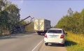 Процесс жесткой посадки вертолета Ми-8 на обочине дороги и его последствия, Сахалин