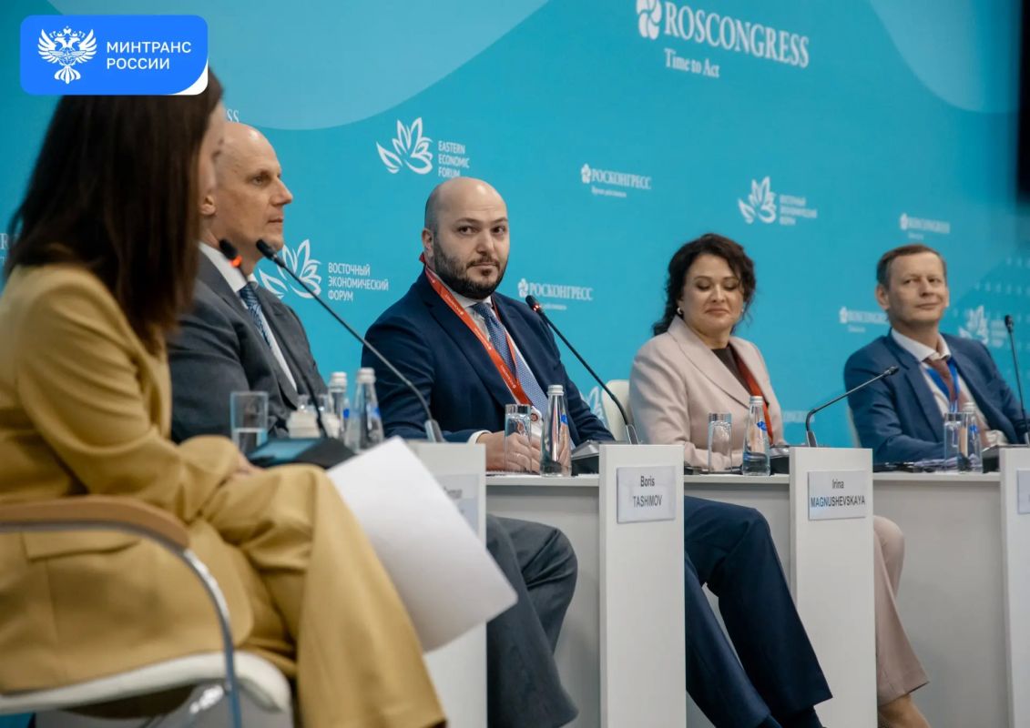 Почти 280 млн тонн грузов перевезли через Дальний Восток в 2025 году Почти 280 млн тонн грузов перевезли через Дальний Восток в 2025 году