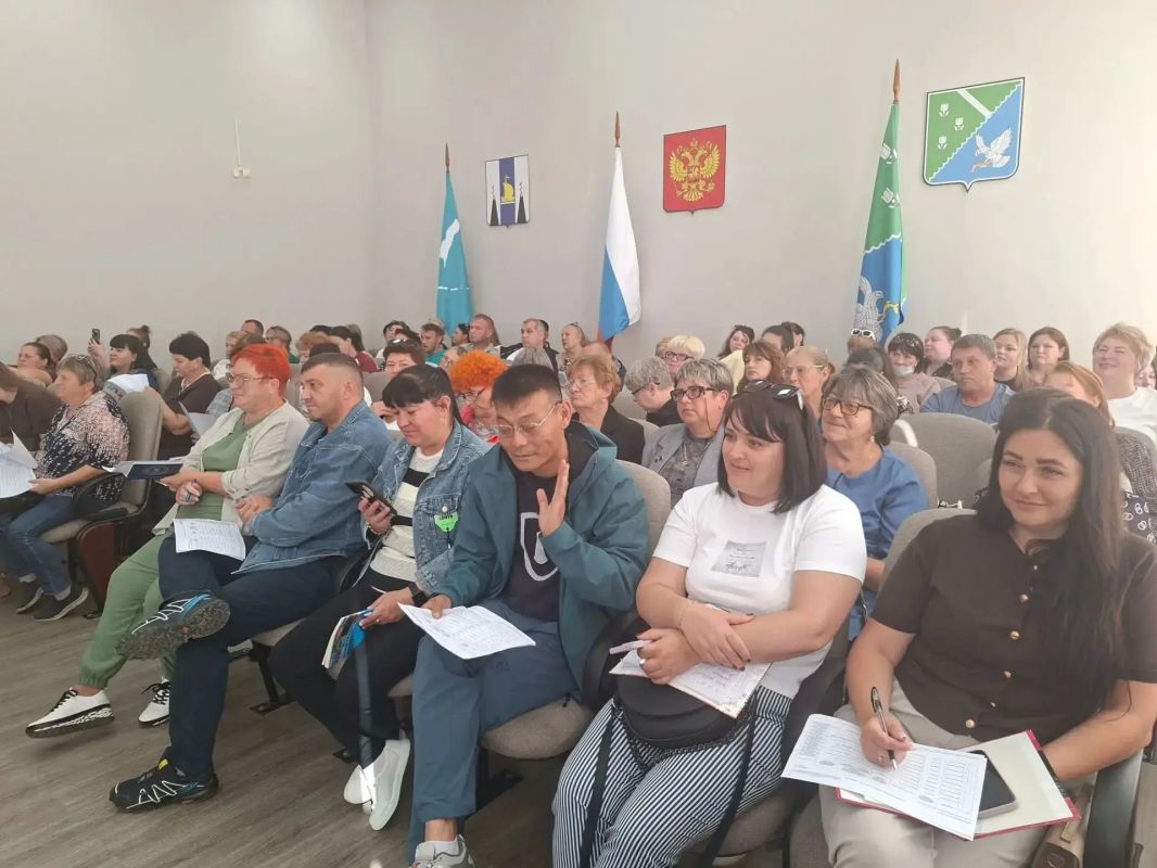 В преддверии предстоящих выборов депутатов Государственной Думы, Долинская территориальная избирательная комиссия организовала обучающий семинар для членов участковых избирательных комиссий В преддверии предстоящих выборов депутатов Государственной Думы, Долинская территориальная избирательная комиссия организовала обучающий семинар для членов участковых избирательных комиссий