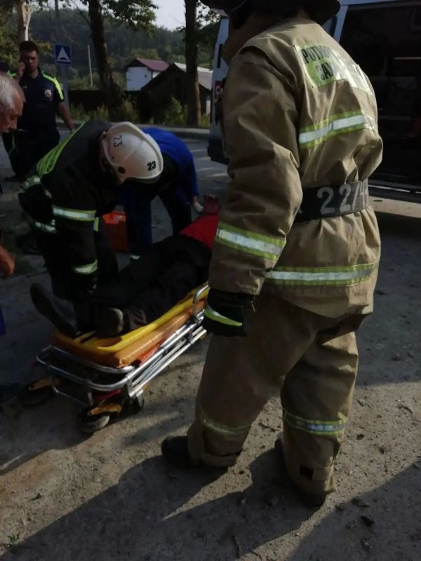 В Долинском районе произошло ДТП В Долинском районе произошло ДТП