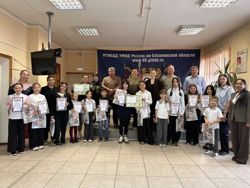 В Южно-Сахалинске подвели итоги конкурса «Письмо водителю» В Южно-Сахалинске подвели итоги конкурса «Письмо водителю»