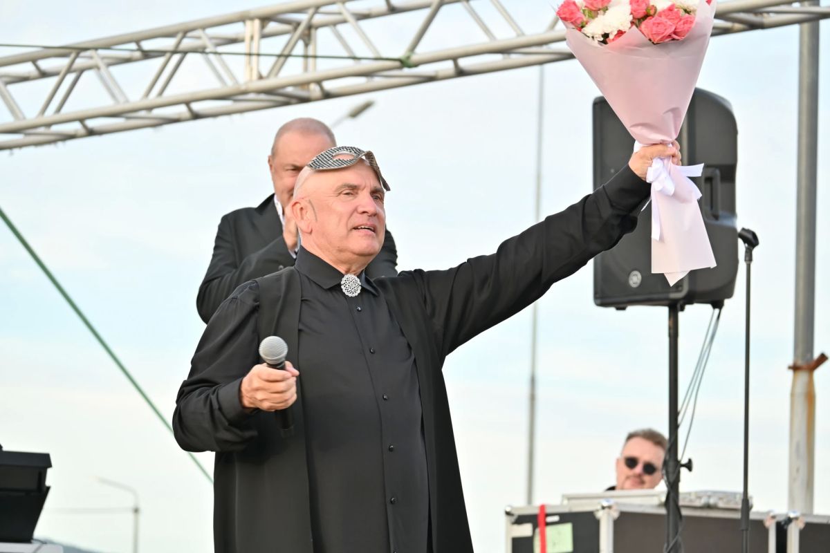 Михаил Кузнецов: «Валюта» Хора Турецкого Михаил Кузнецов: «Валюта» Хора Турецкого
