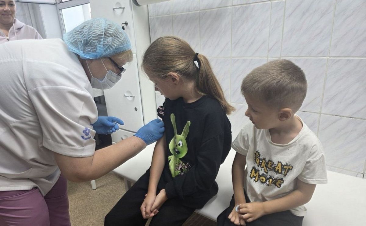 Первая партия вакцины от гриппа поступила в Сахалинскую область