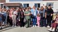 Валерий Лимаренко: Разделяем радость с новоселами! В Невельске более ста семей получили ключи от квартир в двух новых пятиэтажных домах на улице Яна Фабрициуса
