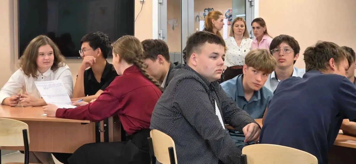 В Курильской школе прошла встреча с представителем муниципальной службы В Курильской школе прошла встреча с представителем муниципальной службы
