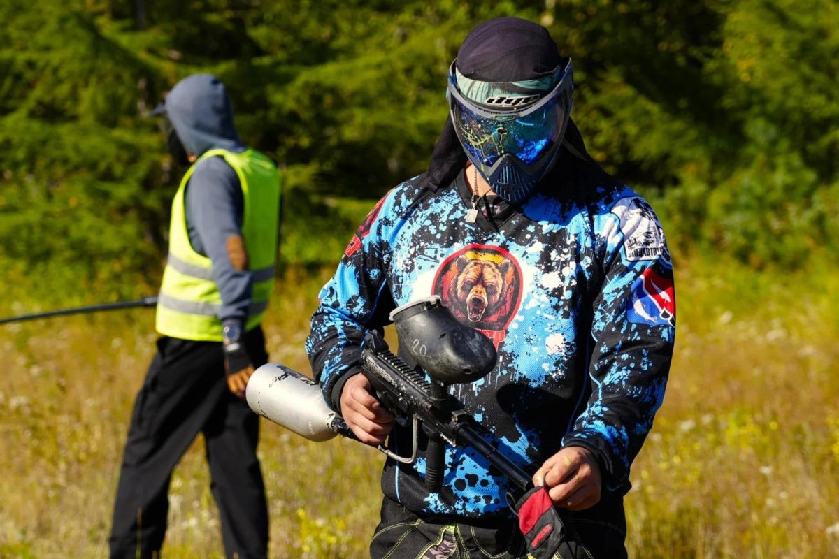 В Ногликах прошел турнир по спортивному пейнтболу