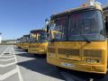 Шесть автобусов для перевозки детей передали в школы региона