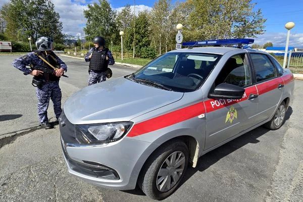 Росгвардейцы на Сахалине приняли участие в межведомственном антитеррористическом учении Росгвардейцы на Сахалине приняли участие в межведомственном антитеррористическом учении