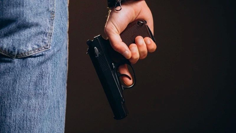 Убил собаку ради тишины: сахалинец поплатился за расстрел животного