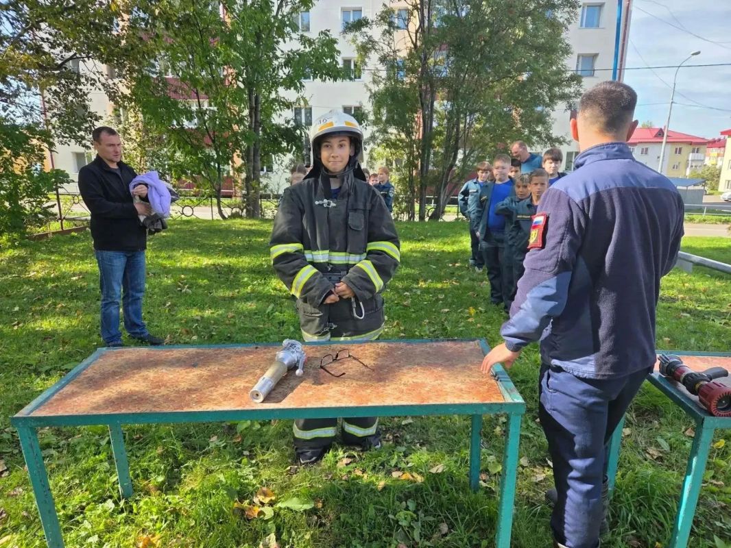 В Александровск-Сахалинском прошла пожарная эстафета В Александровск-Сахалинском прошла пожарная эстафета
