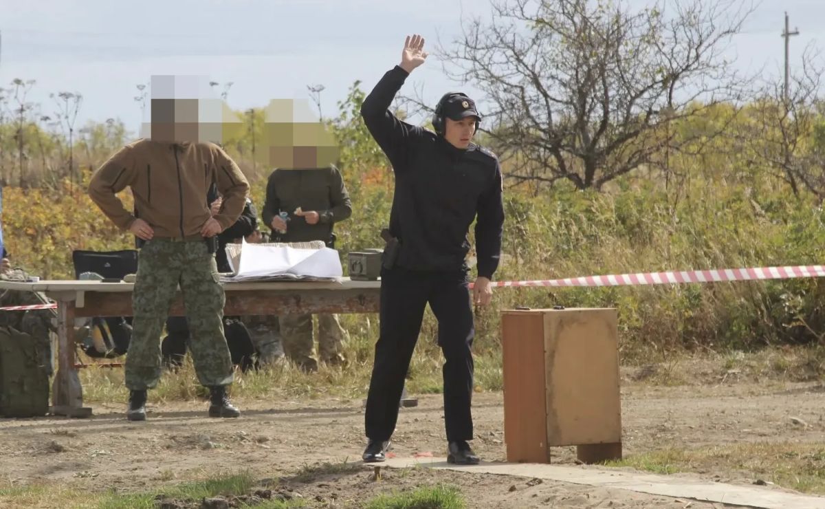 Доброго спортивного утра вам желают сотрудники Сахалинской полиции! Доброго спортивного утра вам желают сотрудники Сахалинской полиции!