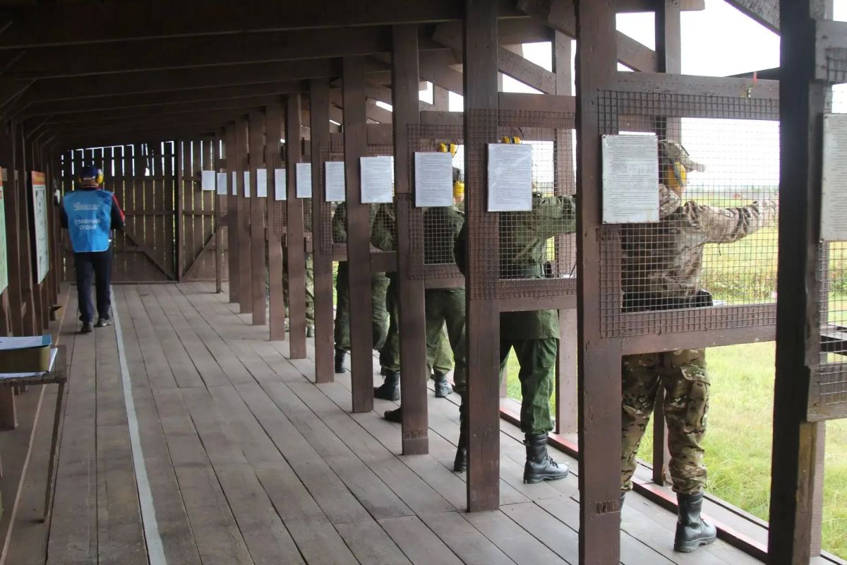 Доброго спортивного утра вам желают сотрудники Сахалинской полиции! Доброго спортивного утра вам желают сотрудники Сахалинской полиции!