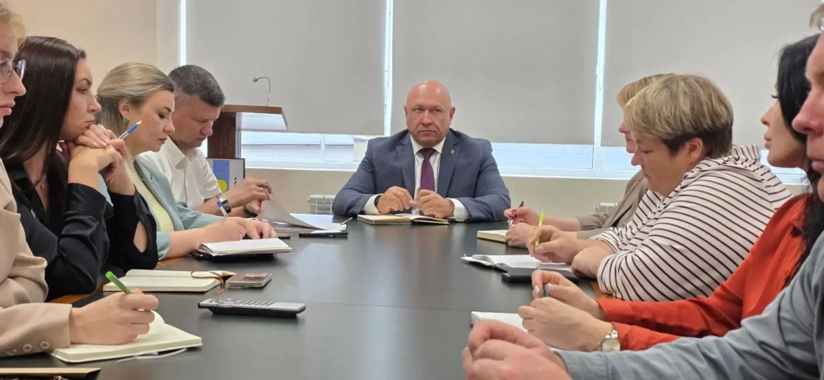 Сегодня на аппаратном совещании у главы округа Константина Истомина были подведены итоги минувшей недели и обозначен план текущих и перспективных действий
