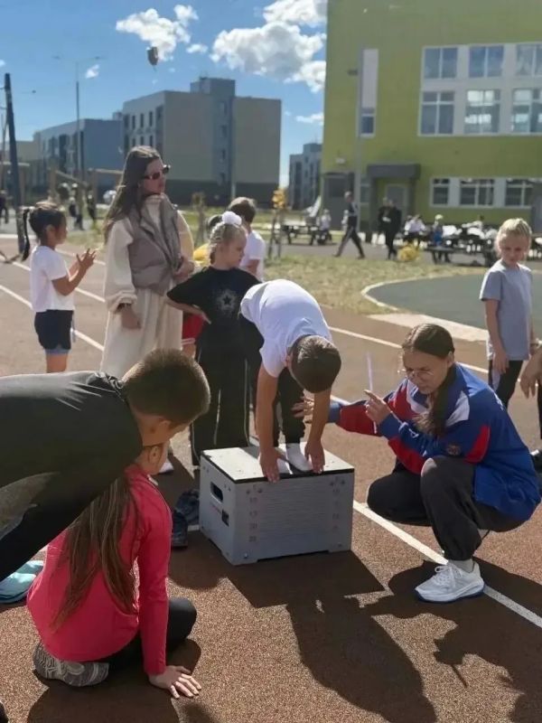 20 школ, 160 участников, 2 дня спорта! 20 школ, 160 участников, 2 дня спорта!