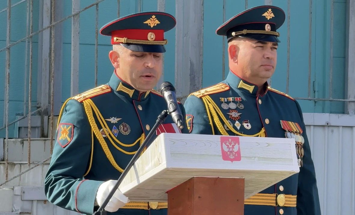 В четверг, 1 октября, в селе Горячие Ключи состоялось торжественное открытие мурала, посвящённого маршалу Советского Союза, дважды Герою Советского Союза Константину Константиновичу Рокоссовскому В четверг, 1 октября, в селе Горячие Ключи состоялось торжественное открытие мурала, посвящённого маршалу Советского Союза, дважды Герою Советского Союза Константину Константиновичу Рокоссовскому