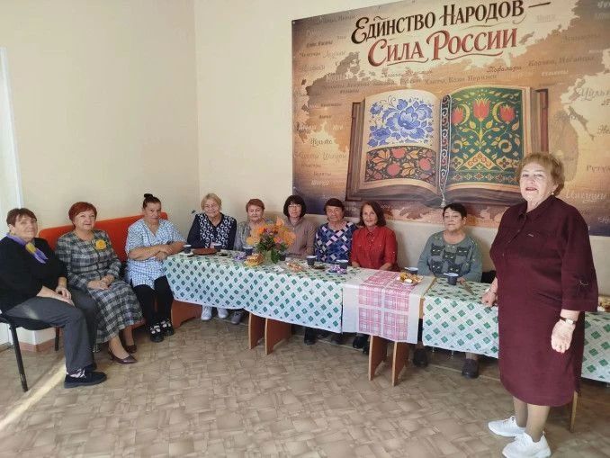 Как библиотеки Сахалина и Курил отметили Международный день пожилых людей Как библиотеки Сахалина и Курил отметили Международный день пожилых людей