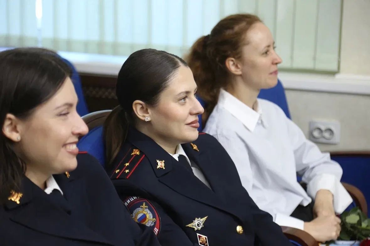 В УМВД России состоялось торжественное мероприятие, посвящённое Дню образования УРЛС В УМВД России состоялось торжественное мероприятие, посвящённое Дню образования УРЛС