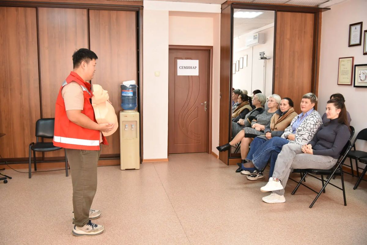 Специалисты детских школ искусств Сахалина освоили навыки первой помощи