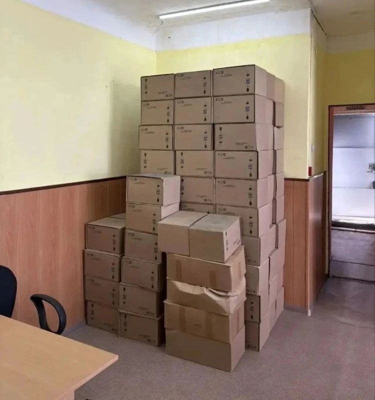 Сахалинцы отправили домашние пельмени на передовую для бойцов СВО Сахалинцы отправили домашние пельмени на передовую для бойцов СВО