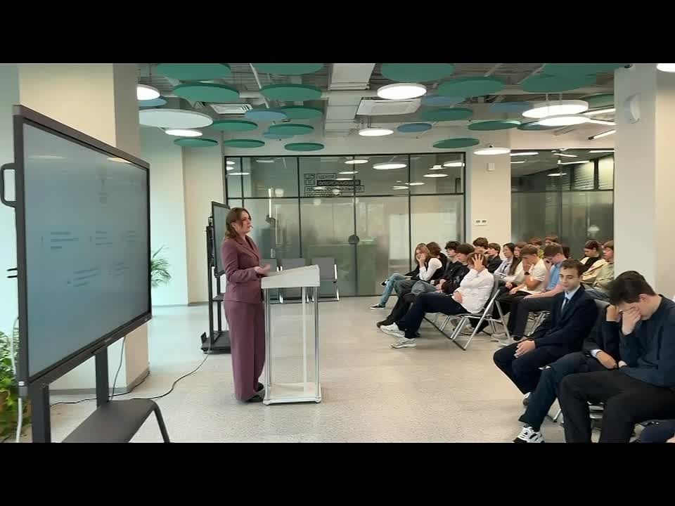 РЭН-2026: энергетика пришла в школы Южно-Сахалинска