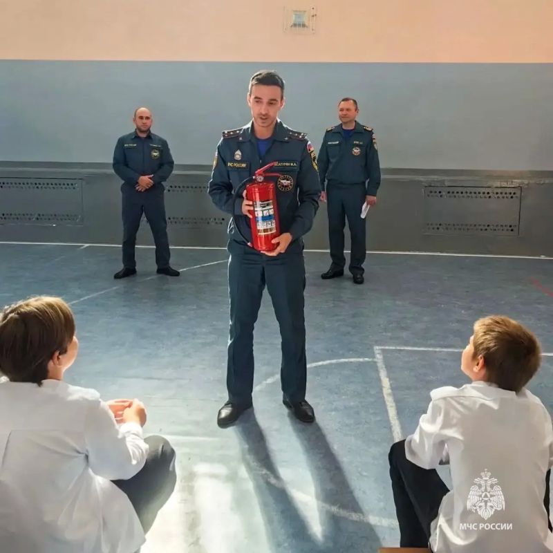 Безопасность начинается с детства Безопасность начинается с детства