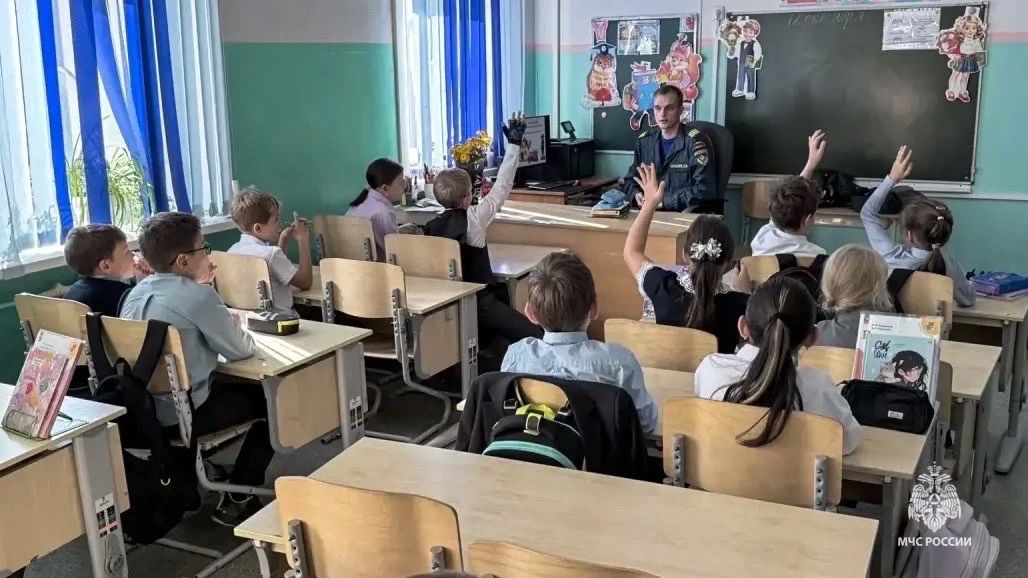 Безопасность начинается с детства Безопасность начинается с детства