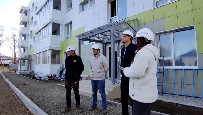 В Долинске и Соколе до конца года новоселье смогут отпраздновать более 70 семей