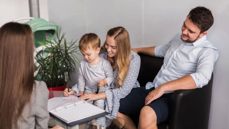 Родителям в Сахалинской области станет проще получать выплату на питание детей до трех лет