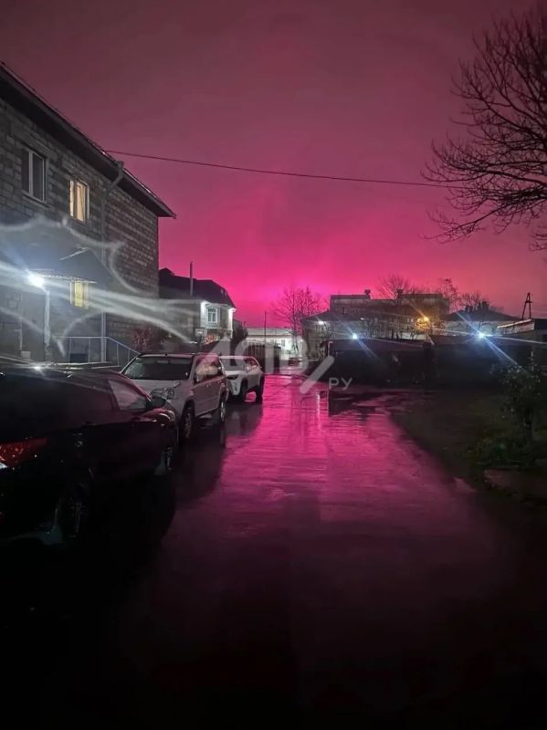 Странное свечение в районе совхоза взбудоражило вечерний Южно-Сахалинск